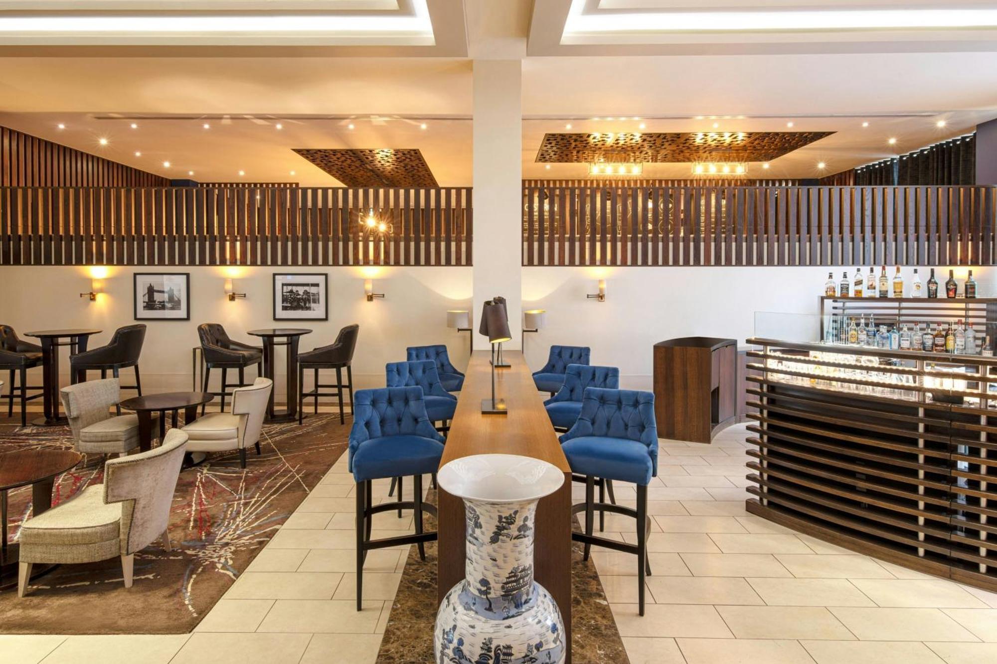Sheraton Heathrow Hotel Ґіллінґдон Екстер'єр фото